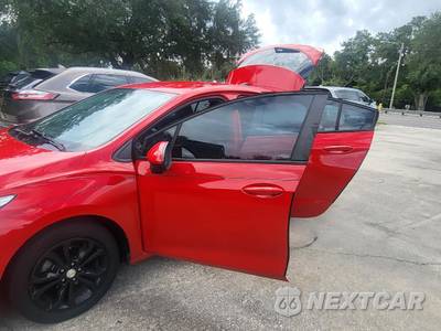 2019 Chevrolet Cruze LS Hatchback 1SB - zdjęcie 30 z 50 - miniatura