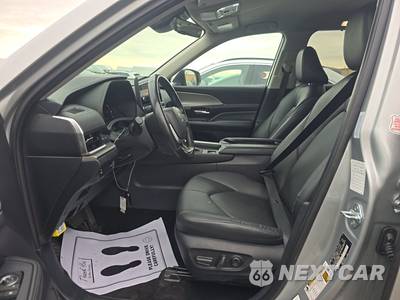 2025 Toyota Grand Highlander XLE - zdjęcie 7 z 30 - miniatura