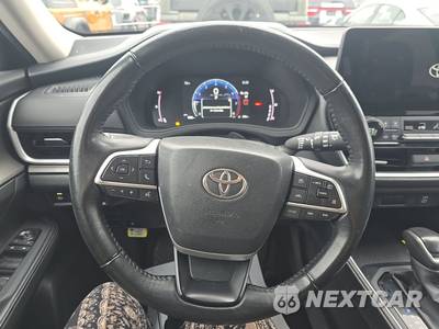 2025 Toyota Grand Highlander XLE - zdjęcie 10 z 30 - miniatura