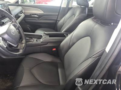 2025 Toyota Grand Highlander XLE - zdjęcie 7 z 30 - miniatura