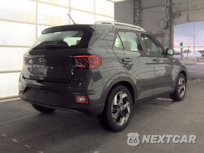 2025 Hyundai Venue SEL - zdjęcie 4 z 23 - miniatura
