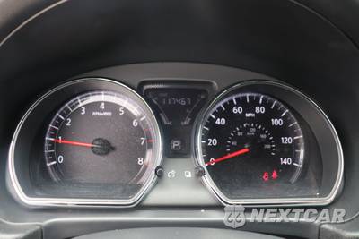 2019 Nissan Versa Sedan SV - zdjęcie 9 z 20 - miniatura