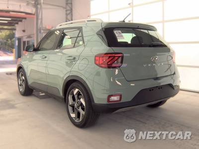 2025 Hyundai Venue SEL - zdjęcie 6 z 30 - miniatura