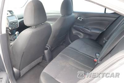 2019 Nissan Versa Sedan SV - zdjęcie 15 z 20 - miniatura