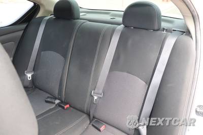 2019 Nissan Versa Sedan SV - zdjęcie 16 z 20 - miniatura