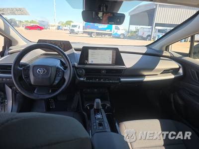 2025 Toyota Prius LE - zdjęcie 11 z 21 - miniatura