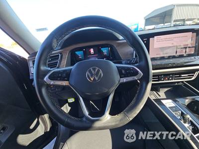 2025 Volkswagen Atlas 2.0T SE w/Technology - zdjęcie 10 z 19 - miniatura