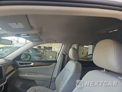 2025 Volkswagen Atlas 2.0T SE w/Technology - zdjęcie 19 z 25 - miniatura