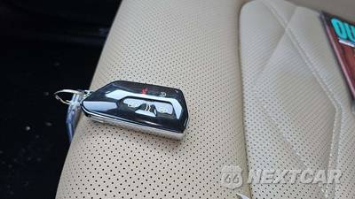 2025 Volkswagen Atlas Cross Sport 2.0T SE w/Technology - zdjęcie 18 z 25 - miniatura