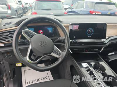 2025 Volkswagen Atlas 2.0T SE w/Technology - zdjęcie 11 z 24 - miniatura