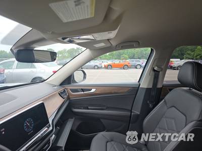 2025 Volkswagen Atlas 2.0T SE w/Technology - zdjęcie 20 z 24 - miniatura