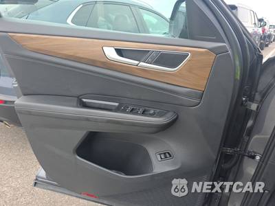 2025 Volkswagen Atlas 2.0T SE w/Technology - zdjęcie 9 z 24 - miniatura