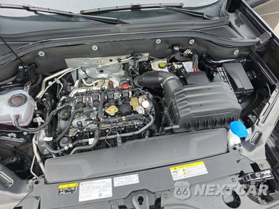 2025 Volkswagen Atlas 2.0T SE w/Technology - zdjęcie 16 z 34 - miniatura