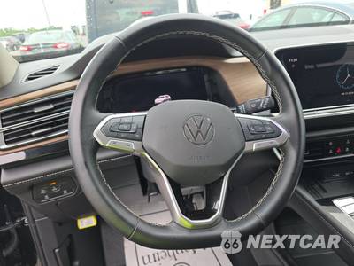 2025 Volkswagen Atlas 2.0T SE w/Technology - zdjęcie 10 z 34 - miniatura
