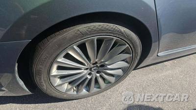 2014 Hyundai Equus Ultimate - zdjęcie 28 z 32 - miniatura