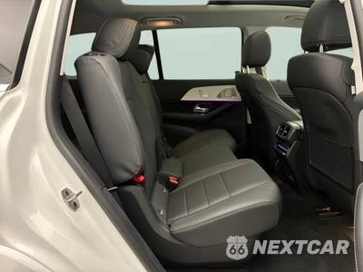 2026 Mercedes-Benz GLS 450 4MATIC - zdjęcie 39 z 50 - miniatura