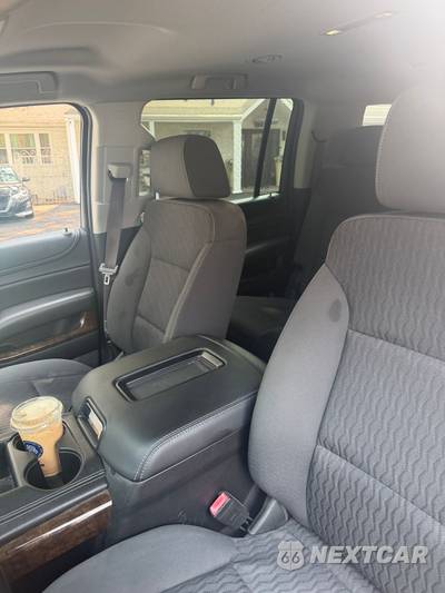 2016 Chevrolet Suburban LS - zdjęcie 6 z 12 - miniatura