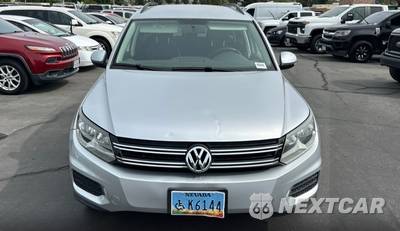 2015 Volkswagen Tiguan SE - zdjęcie 3 z 6 - miniatura