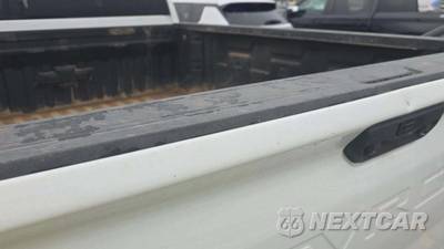 2025 Chevrolet Silverado 2500HD LT Crew Cab Medium Bed 1LT - zdjęcie 23 z 30 - miniatura