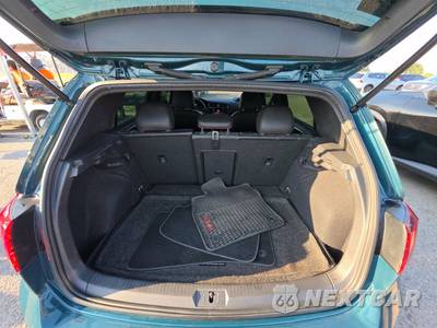 2019 Volkswagen Golf GTI SE Hatchback - zdjęcie 16 z 33 - miniatura