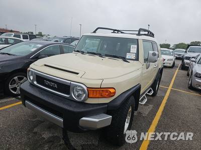 2008 Toyota FJ Cruiser w/Rear Doors