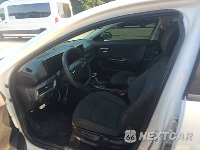 2026 Kia K4 LXS Sedan - zdjęcie 7 z 19 - miniatura
