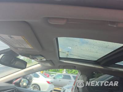 2021 Toyota Camry XSE - zdjęcie 19 z 20 - miniatura