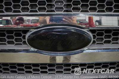 2005 Ford Excursion XLT - zdjęcie 36 z 182 - miniatura