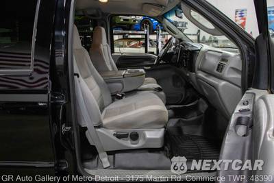 2005 Ford Excursion XLT - zdjęcie 46 z 182 - miniatura