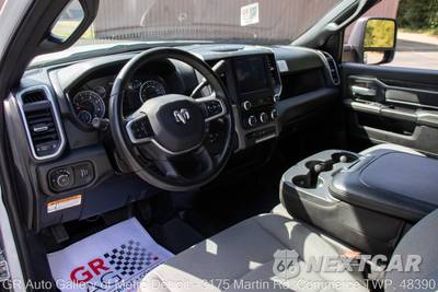 2024 Ram 5500 Cab Chassis SLT Regular Cab DRW - zdjęcie 13 z 167 - miniatura