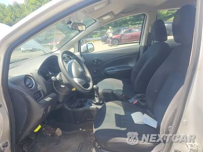 2014 Nissan Versa Note S - zdjęcie 7 z 30 - miniatura