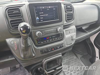 2025 Ram ProMaster 2500 Cargo Van Tradesman w/Passenger Seat Low Roof 136.0" WB - zdjęcie 11 z 30 - miniatura