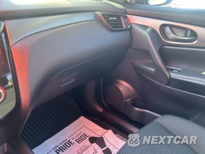 2018 Nissan Rogue Sport S - zdjęcie 23 z 49 - miniatura