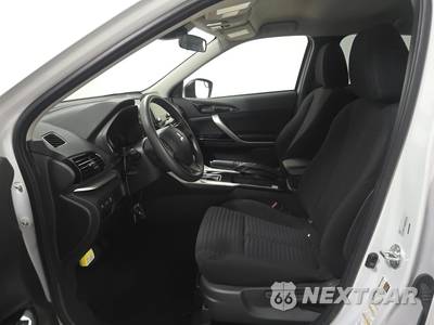 2024 Mitsubishi Eclipse Cross LE - zdjęcie 7 z 17 - miniatura