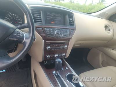 2018 Nissan Pathfinder Platinum - zdjęcie 17 z 25 - miniatura