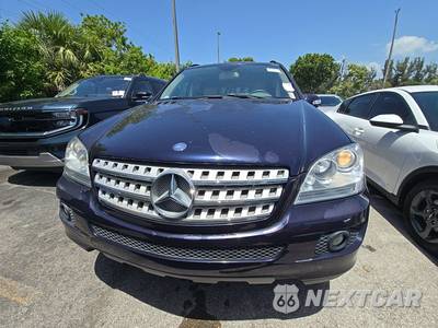 2008 Mercedes-Benz ML 350 - zdjęcie 2 z 41 - miniatura