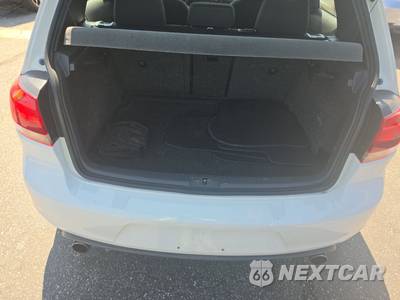 2013 Volkswagen GTI - zdjęcie 16 z 29 - miniatura