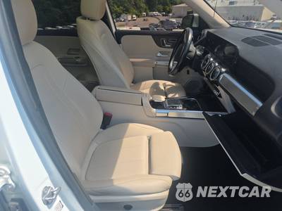 2020 Mercedes-Benz GLB 250 4MATIC - zdjęcie 8 z 38 - miniatura