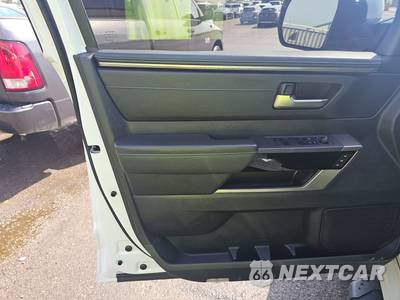 2022 Toyota Tundra Limited Crew Cab Medium Bed - zdjęcie 9 z 31 - miniatura