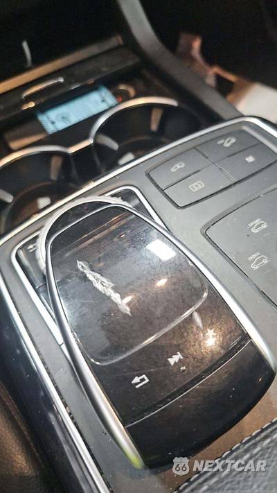 2017 Mercedes-Benz GLS 450 4MATIC - zdjęcie 27 z 36 - miniatura