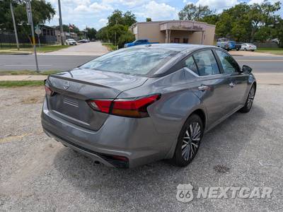 2025 Nissan Altima SV - zdjęcie 3 z 14 - miniatura