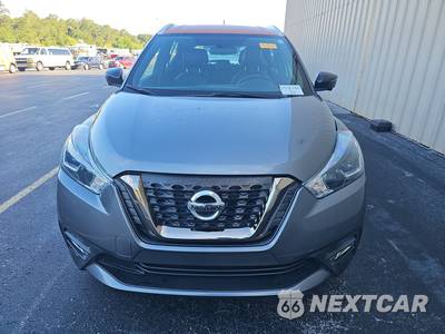 2019 Nissan Kicks SR - zdjęcie 2 z 29 - miniatura