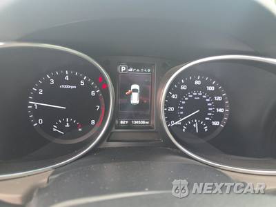 2018 Hyundai Santa Fe Limited Ultimate - zdjęcie 12 z 26 - miniatura