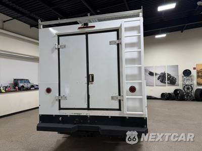 2020 Ford Super Duty F-350 Cab Chassis Lariat Crew Cab DRW - zdjęcie 7 z 51 - miniatura