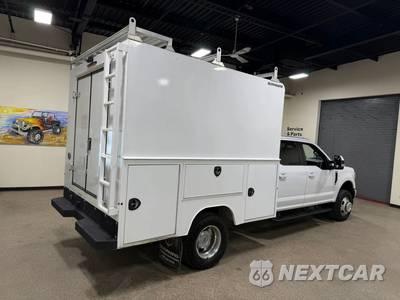 2020 Ford Super Duty F-350 Cab Chassis Lariat Crew Cab DRW - zdjęcie 20 z 51 - miniatura
