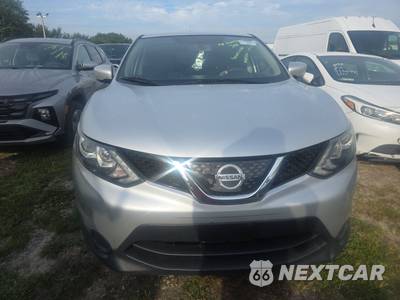 2018 Nissan Rogue Sport S - zdjęcie 2 z 23 - miniatura