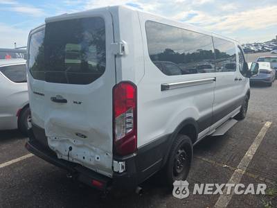 2026 Ford Transit Passenger Van XLT Low Roof 148.0" WB - zdjęcie 4 z 18 - miniatura