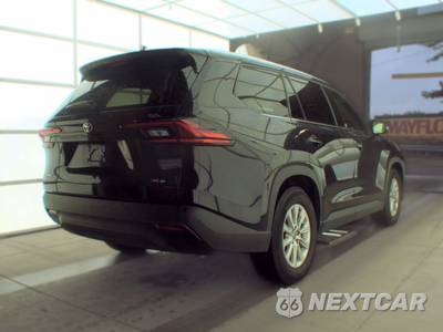 2025 Toyota Grand Highlander XLE - zdjęcie 4 z 33 - miniatura