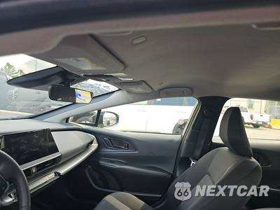 2025 Toyota Prius LE - zdjęcie 20 z 29 - miniatura