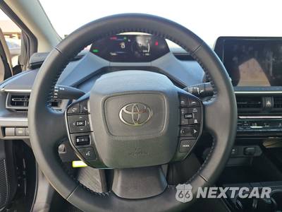 2025 Toyota Prius LE - zdjęcie 10 z 30 - miniatura